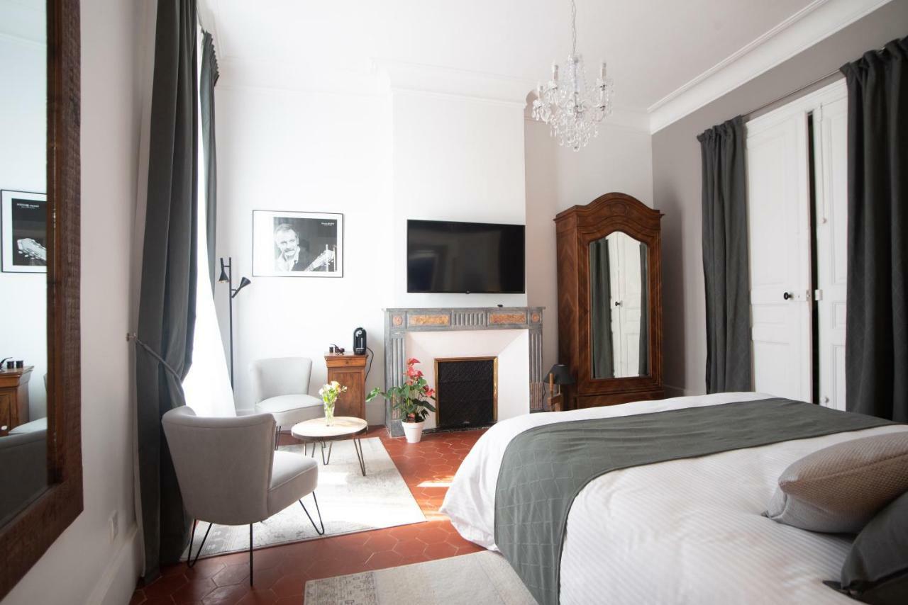La Domitia - Maison D'Hotes, Massages & Bien-Etre Montbazin Eksteriør billede